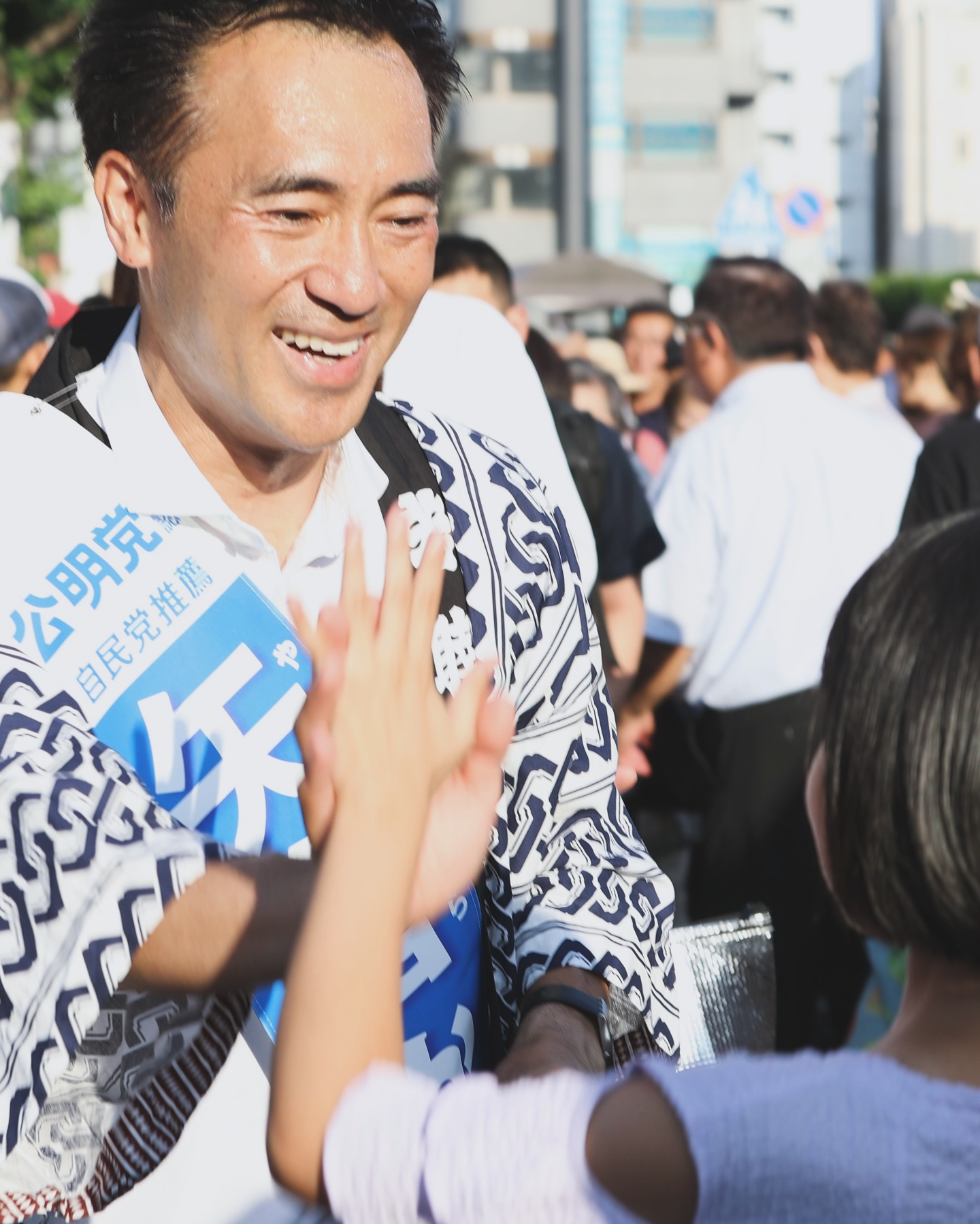「春日部夏まつり」が開催されており、法被を着て街頭演説を