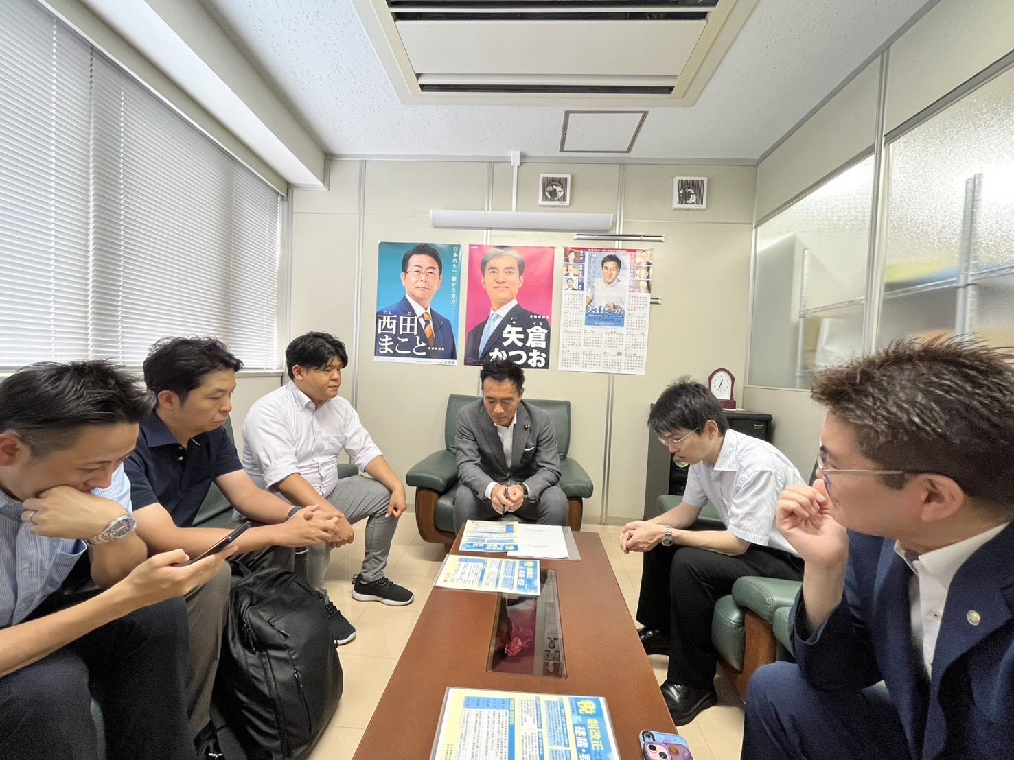 若手の税理士の方々と懇談