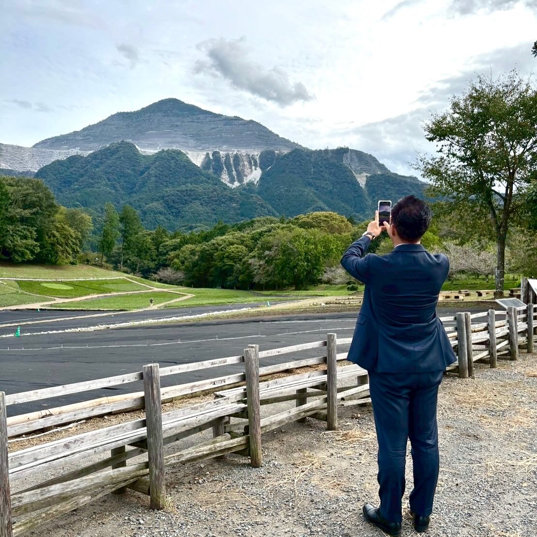 僕は武甲山が好き 削られても削られても、威風堂々たる佇まい
