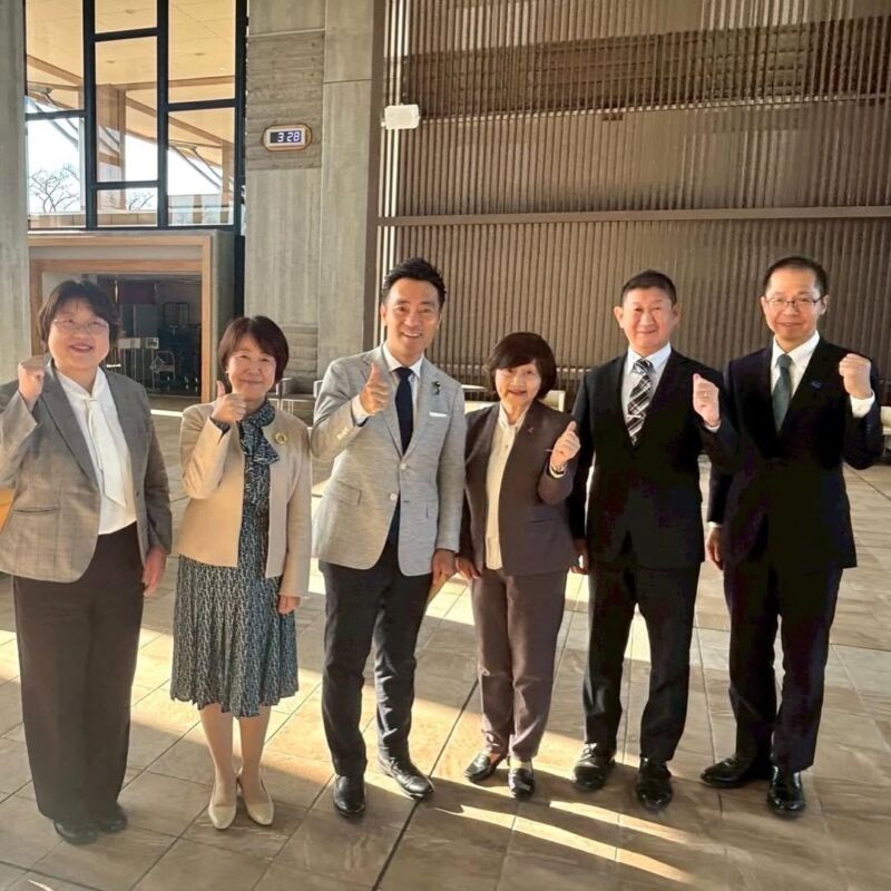 Image for the Tweet beginning: 公明党の上尾総支部の会合に参加しました‼️

「元気でよかった」と多くの方から。
ずっと心配していただいてるんだなとあらためて実感。
本当にありがとうございます‼️

弁護士活動などもしつつ、引き続き、霞ヶ関に政策提案なども、前議員の立場でしています。

引き続き頑張ります。 